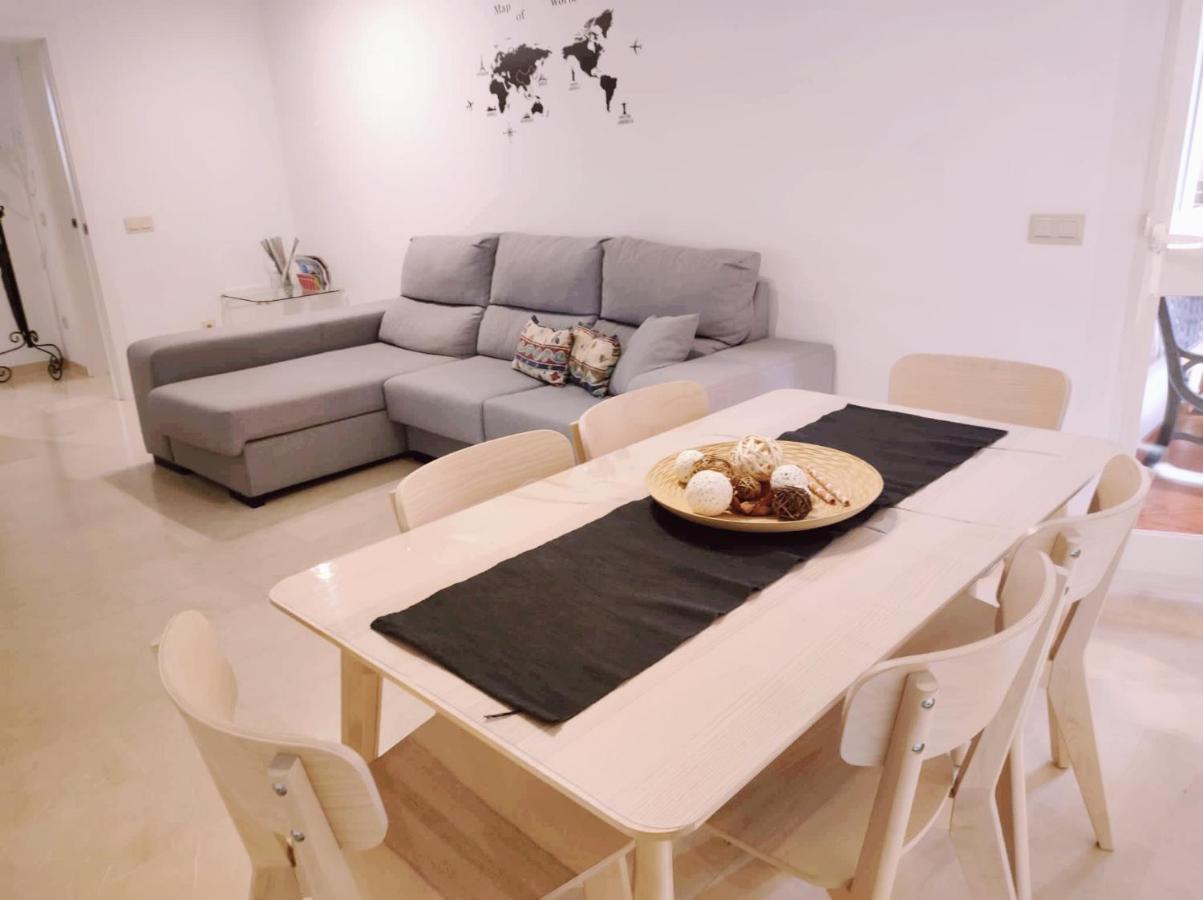 Apartamento Gloria 2 マラガ エクステリア 写真