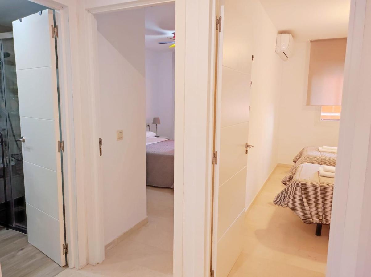 Apartamento Gloria 2 マラガ エクステリア 写真
